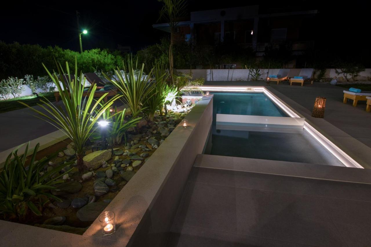 Eleanthi Modern Living Apartment Galatas  Exterior photo