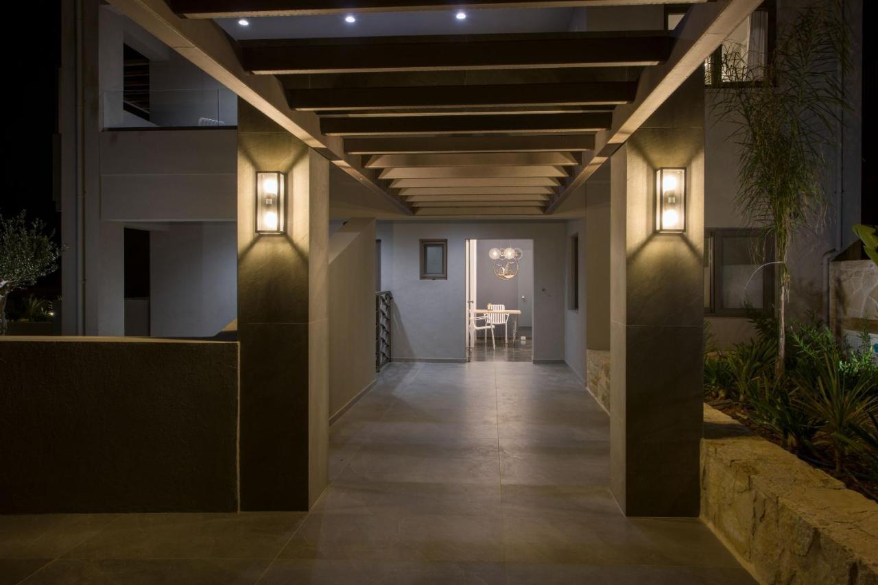 Eleanthi Modern Living Apartment Galatas  Exterior photo