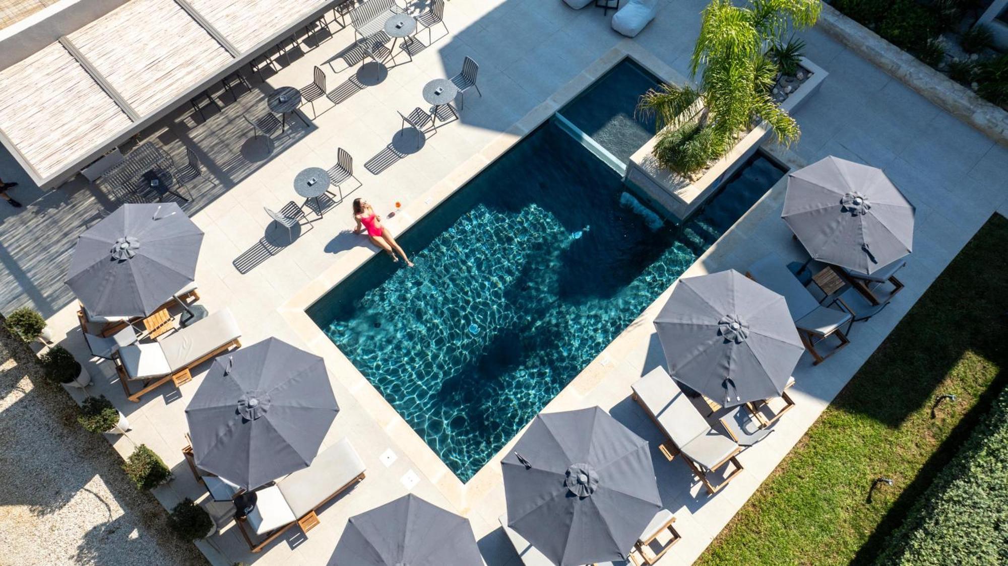Eleanthi Modern Living Apartment Galatas  Exterior photo