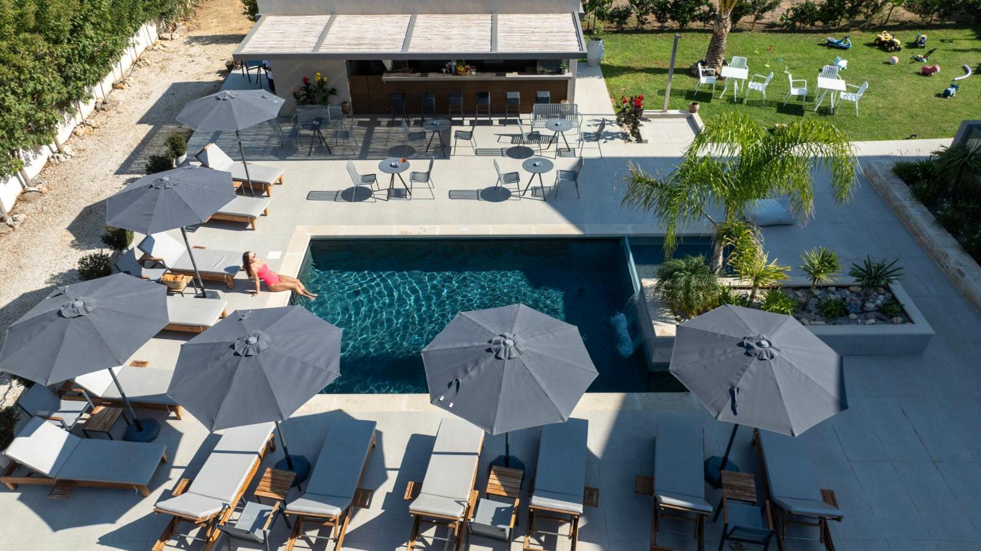 Eleanthi Modern Living Apartment Galatas  Exterior photo