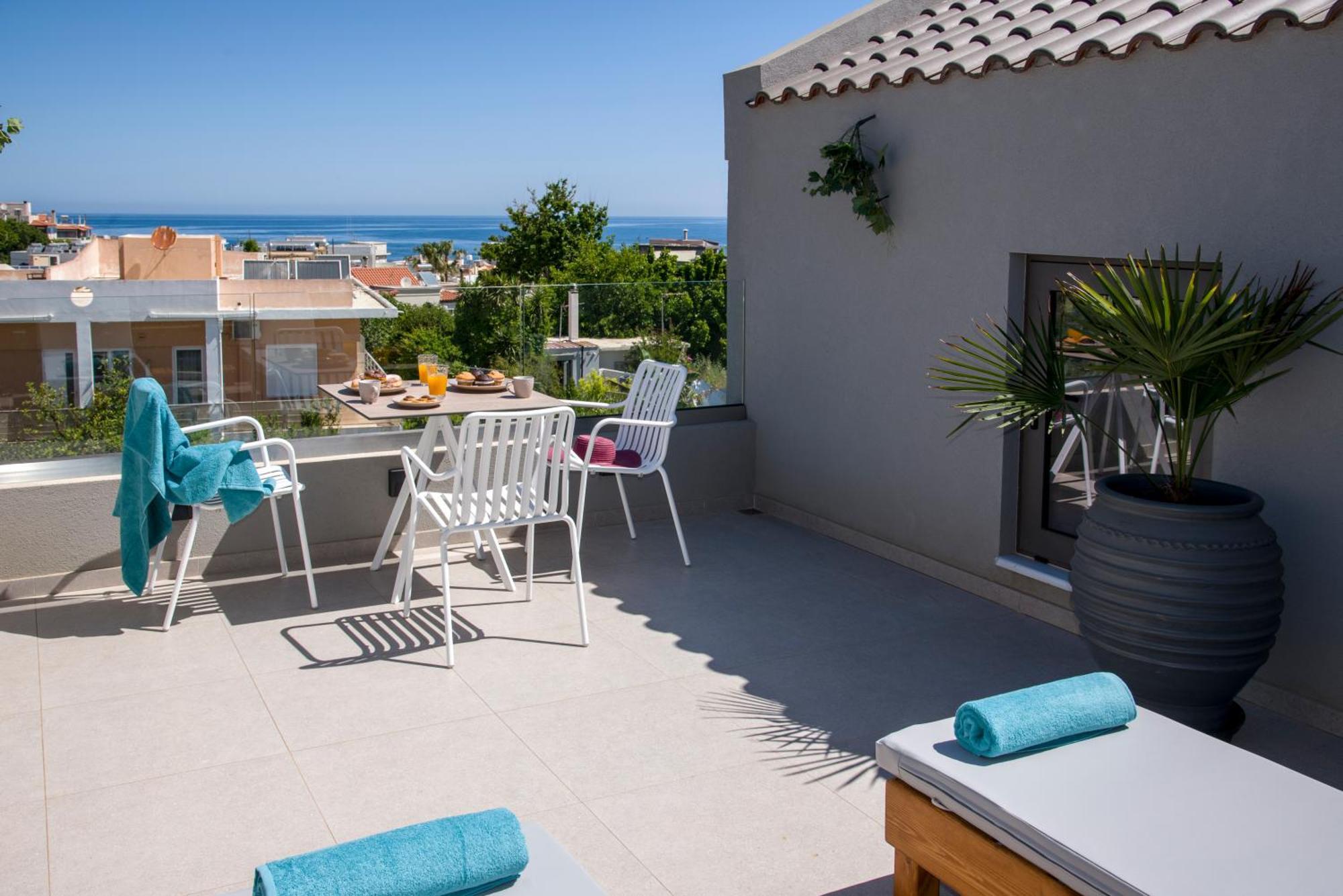 Eleanthi Modern Living Apartment Galatas  Exterior photo